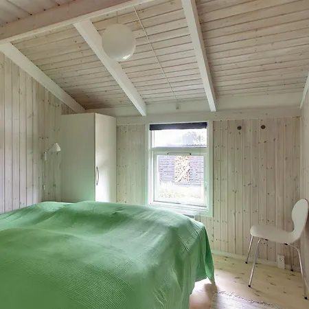Two-bedroom Holiday In *